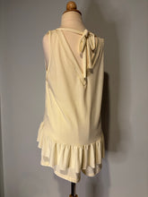 Load image into Gallery viewer, Run to Me