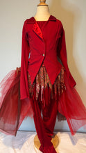 Load image into Gallery viewer, Queen of Hearts